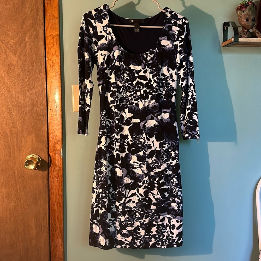 INC Small long sleeve midi dress Navy/White print